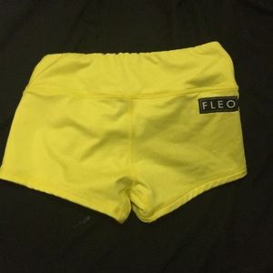 Fleo Neon Yellow Originals